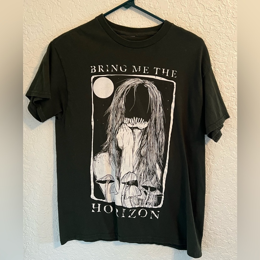 BMTH band tee!